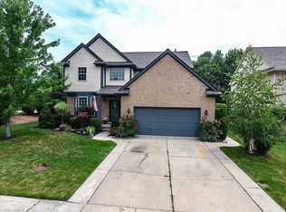 48898 Brittany Parc Dr, Macomb, MI 48044