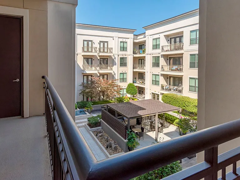 Allure at Southpark — Photo 18