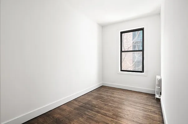 Rented by Compass | media 30