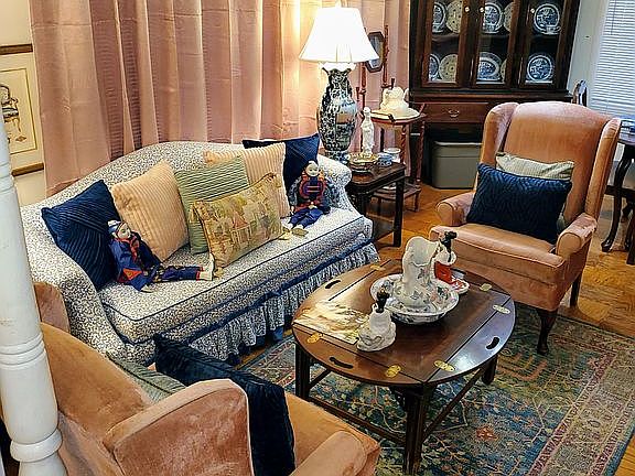 Formal Living/Dinning