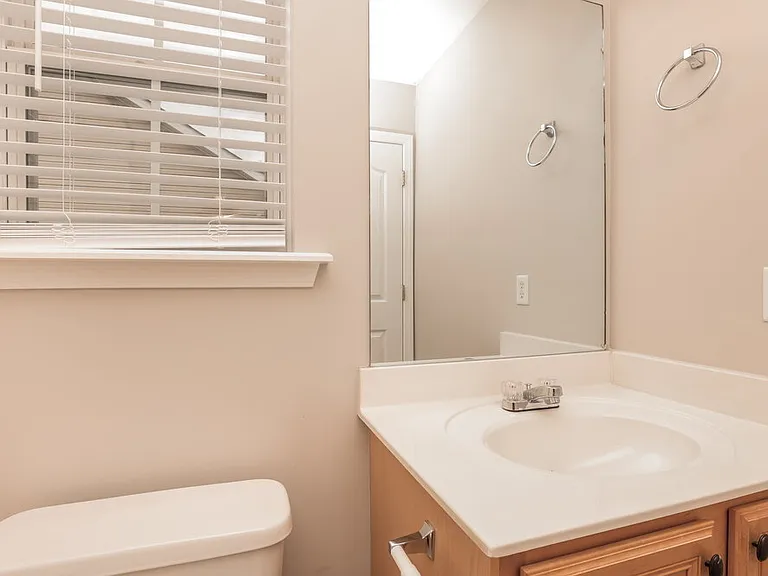 852 Dover Glen Dr — Photo 14
