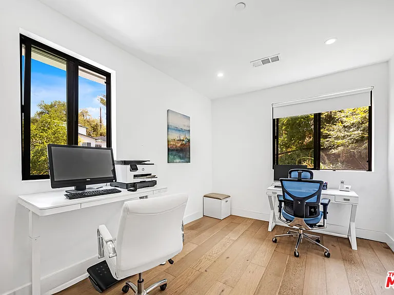4841 Minden Pl — Photo 44