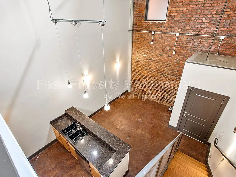 Trolley Lofts — Photo 25