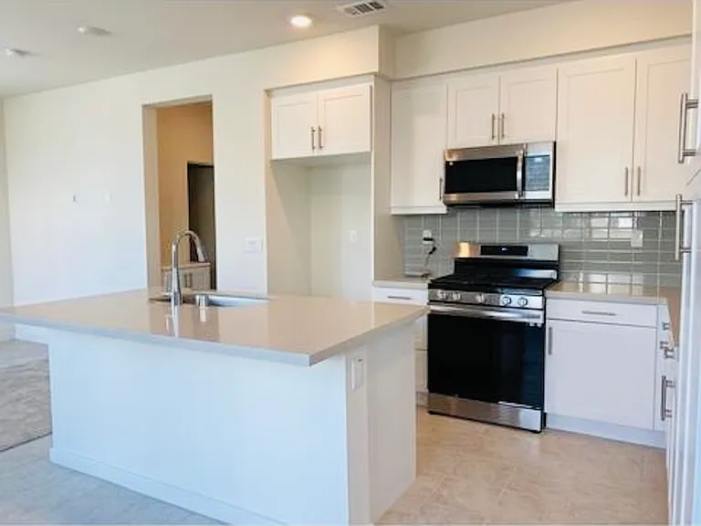 3660 S Allston Paseo #12 — Photo 8