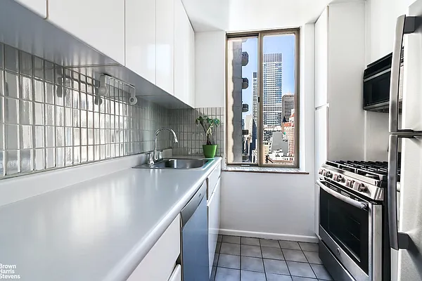 Rented by Brown Harris Stevens | media 15