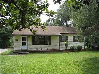 5th image of 526 Hilda St