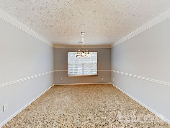 4th image of 4190 Crestside Rdg
