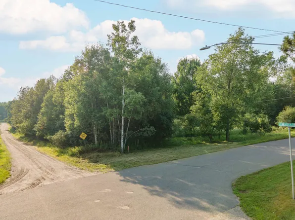 W Madison St, Iron River, MI 49935