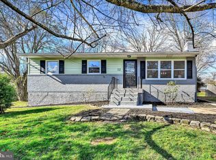 5916 Hanna Rd, Sykesville, MD 21784