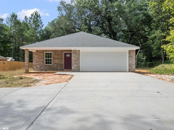 1132 Dolive St, Bay Minette, AL 36507