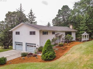 10813 S View Loop SE, Jefferson, OR 97352