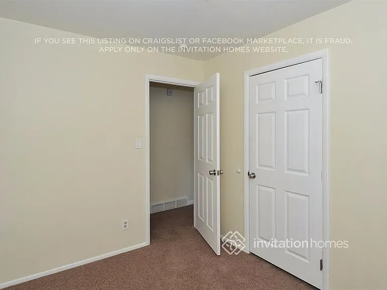 1351 Oswego St — Photo 11