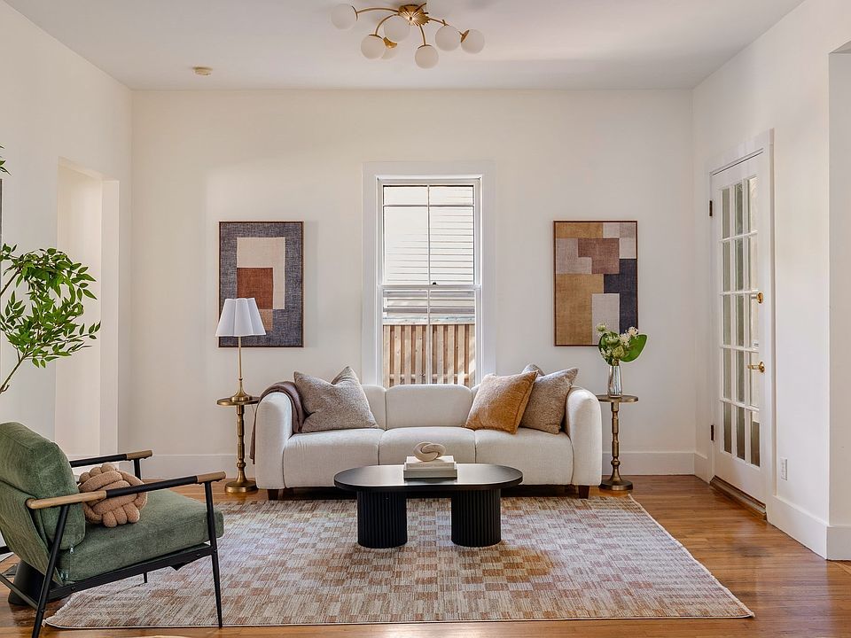 1st image of 20 Mead St #1