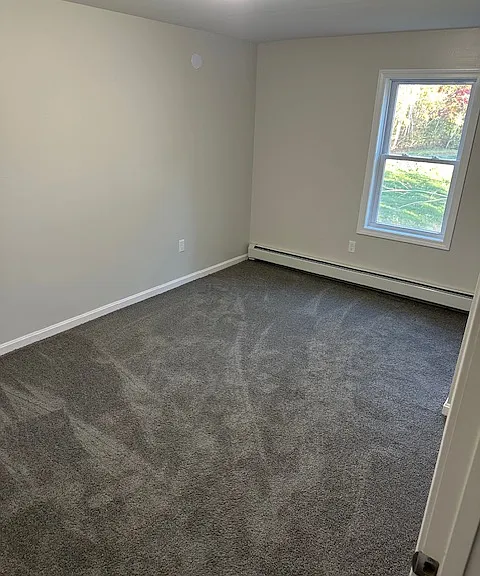 42 Shady Brook Dr — Photo 3