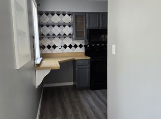 702 Spence Cir, Virginia Beach, VA 23462