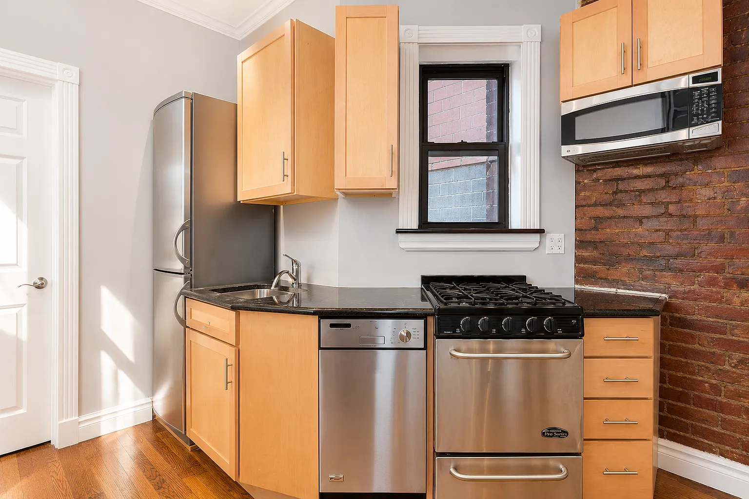 221 East 23rd Street — Photo 3