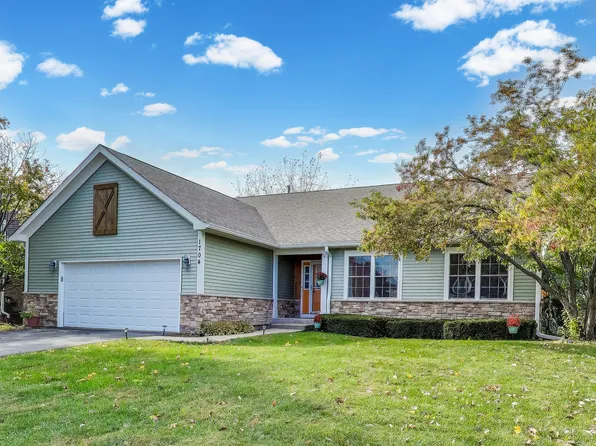 1704 Cherry Ct, Lake Villa, IL 60046