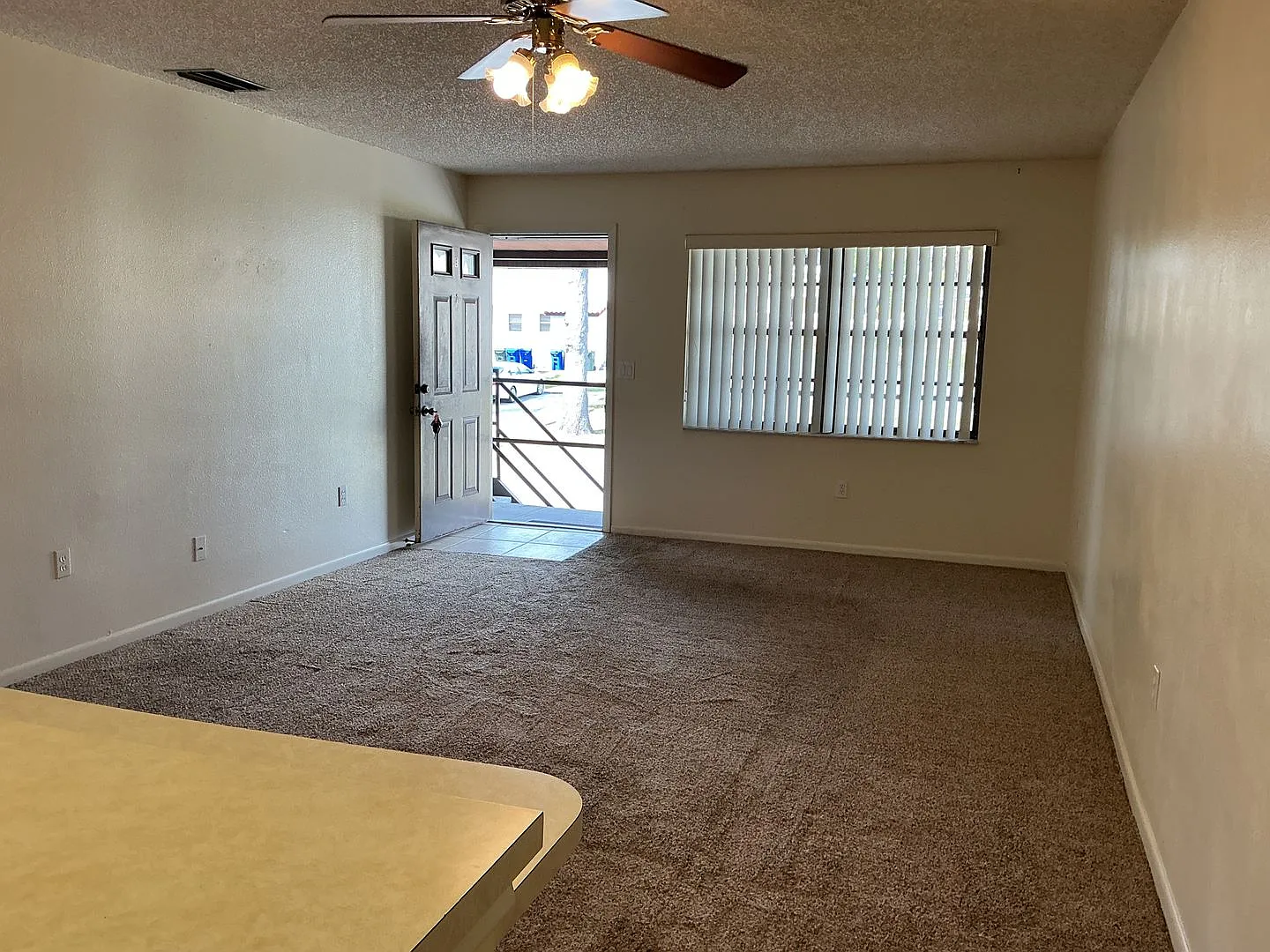 South Insula 1112 South Blvd — Photo 3