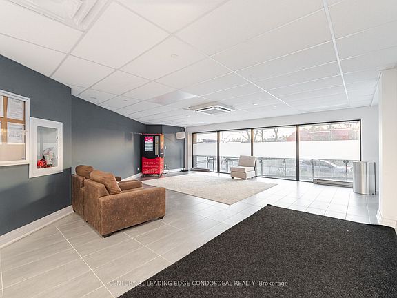 3rd image of 1 Falaise Rd #424