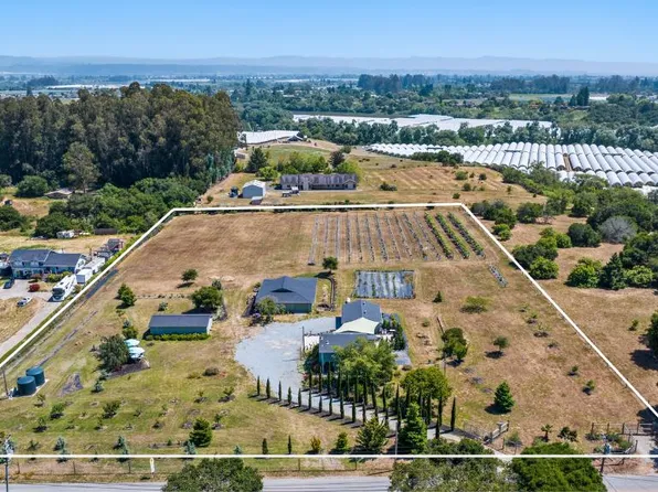 261 Wheelock Rd, Watsonville, CA 95076