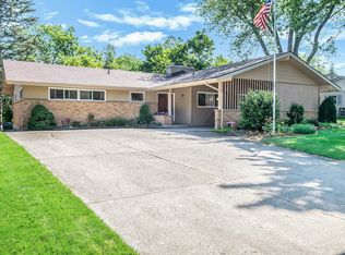 1653 Millbank St SE, Grand Rapids, MI 49508