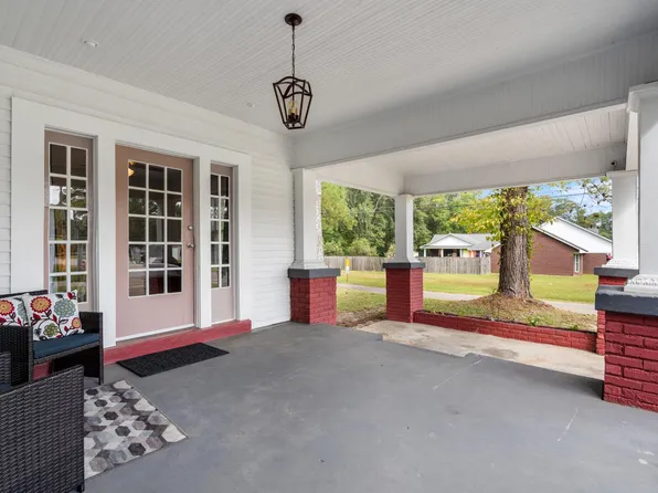 195 Old Planters Rd, Plantersville, MS 38862
