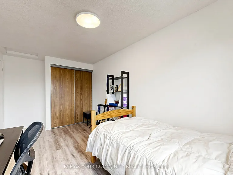 63 Patrice Cres #UPPER — Photo 31