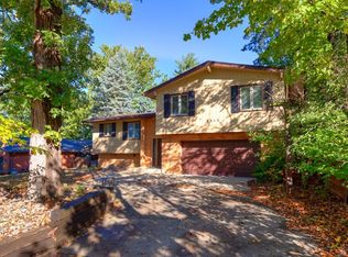 3515 Skyline Dr, Des Moines, IA 50310