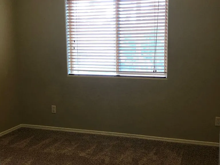 1216 Mosher Ln — Photo 12