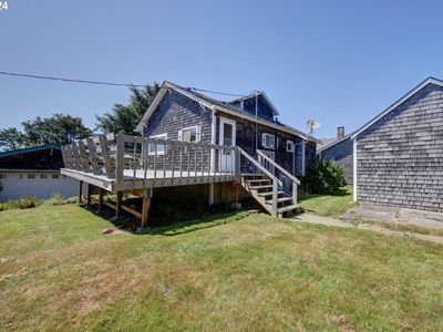 232 W Nebesna St, Cannon Beach, OR, 97110