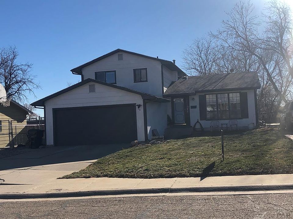 1st image of 16 Carpenter Pl