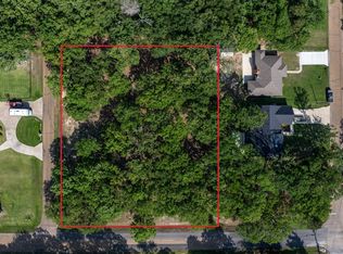 104 Lark Dr, Enchanted Oaks, TX 75156