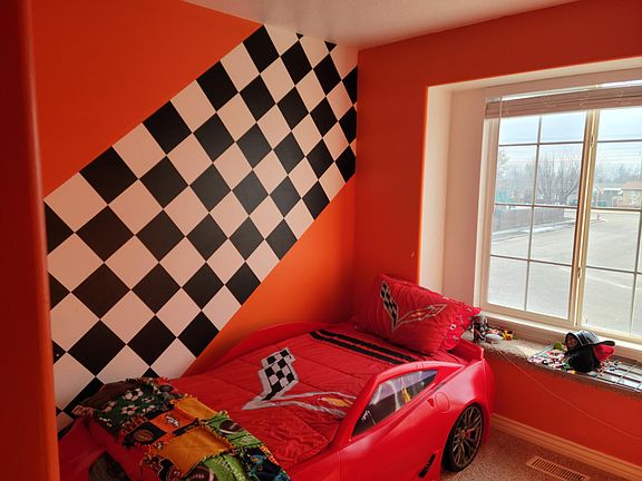 Room 1: to be repainted unless requested otherwise