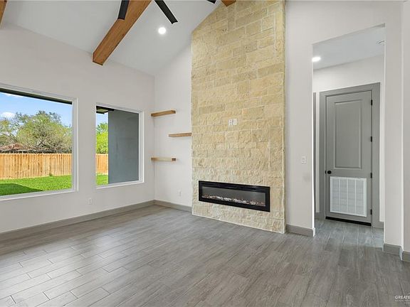 5th image of 2025 W Olympia Ave
