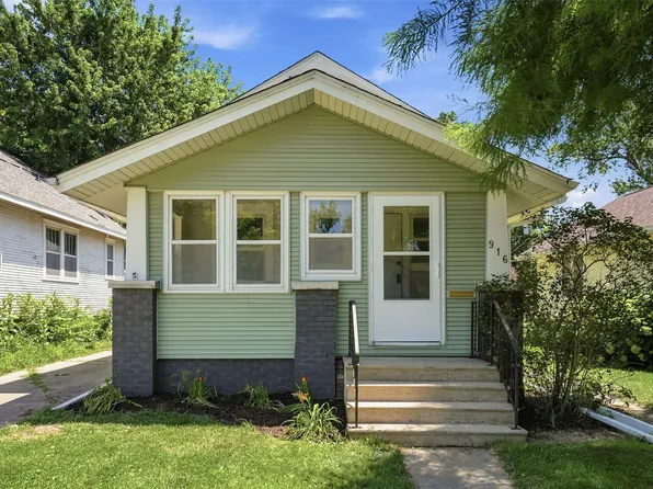 916 Daniels St NE, Cedar Rapids, IA 52402