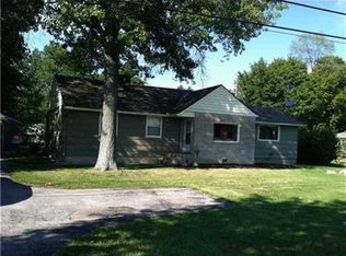 19389 Kern Rd, South Bend, IN 46614