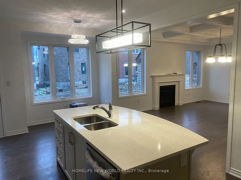 703 Lamb St E — Photo 7
