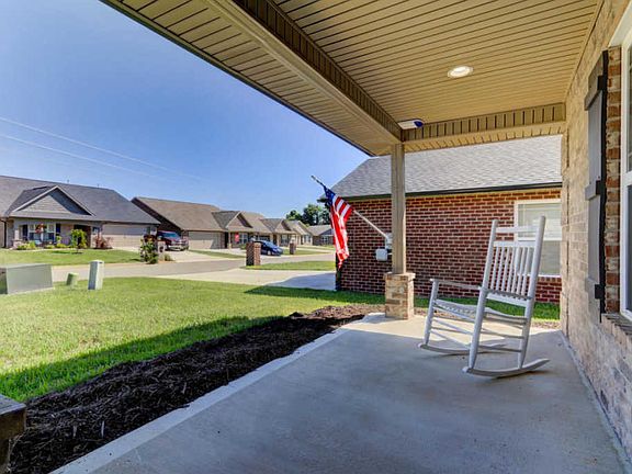 5th image of 3037 Zachary Pointe Ln