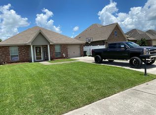 415 Christopher Dr, Houma, LA 70364