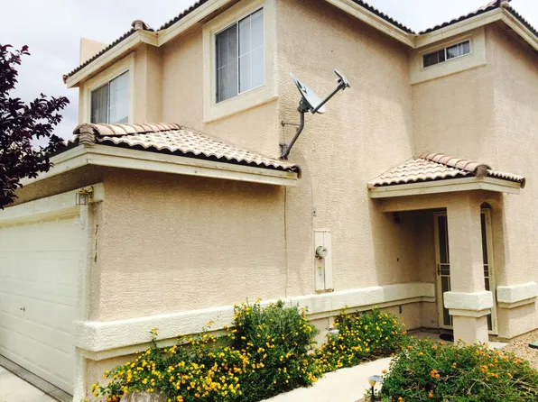 714 Peregrine Falcon St, Henderson, NV 89015