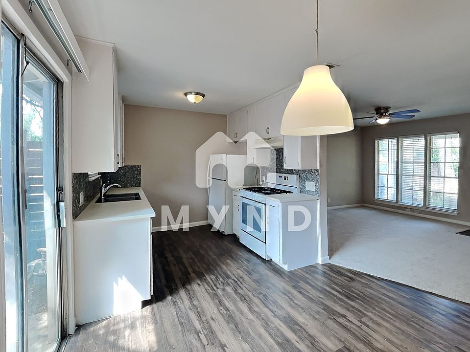 1st image of 1010 N Meadows Dr APT A