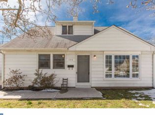 595 Elbridge Rd, Morrisville, PA 19067