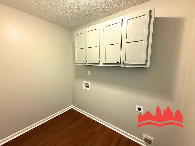 6786 Greenbark Dr — Photo 10