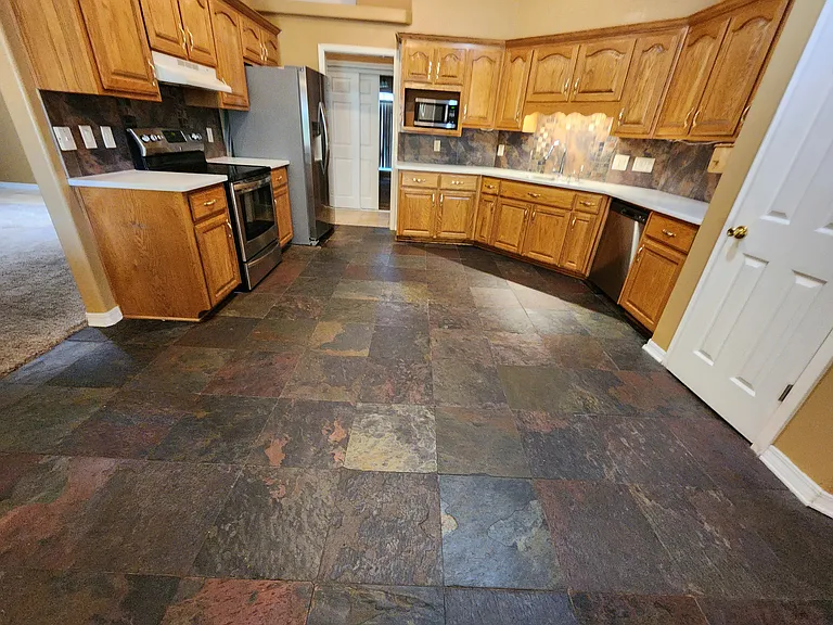 4219 Spindlewick Dr — Photo 3