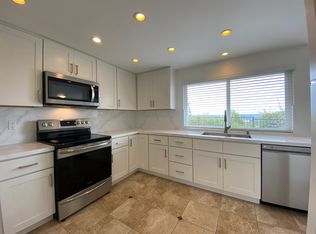 3345 Fosca St, Carlsbad, CA 92009