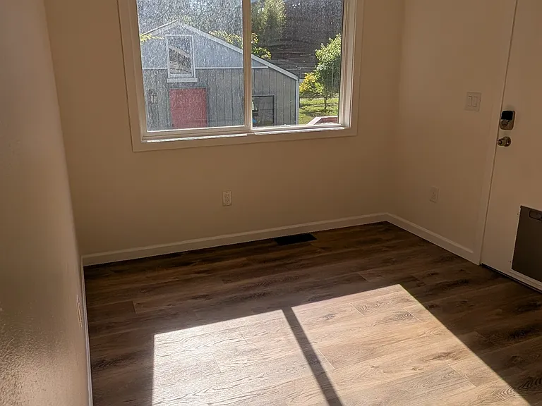8726 2nd Ave NW — Photo 18