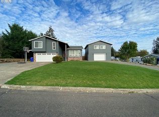 16280 Stoltz Rd, Oregon City, OR 97045