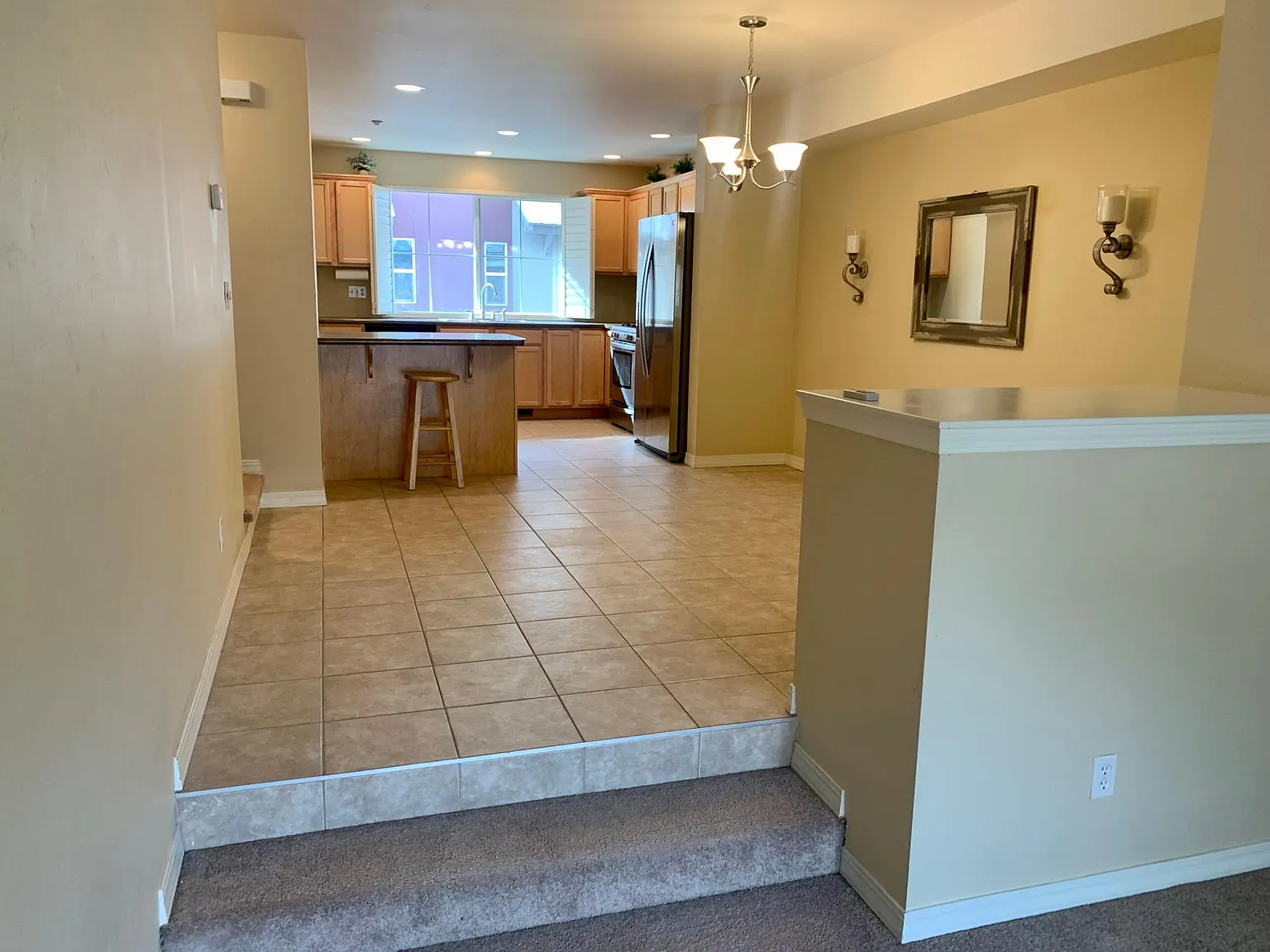 2 bed, 2.5 bath, 1300 sqft, $2,595 — Photo 4