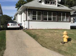 933 34th Ave, Rock Island, IL