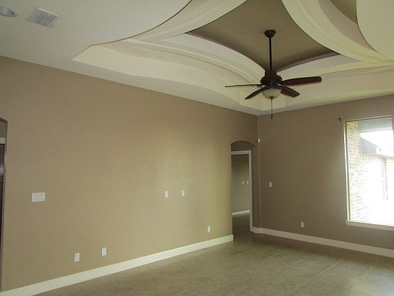 4th image of 2514 Nessuh Ave